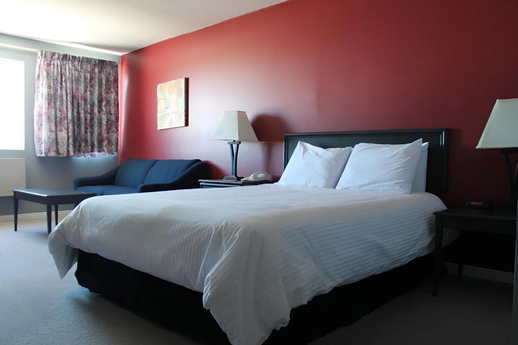 Florenceville Inn, Restaurant & Pool Room photo